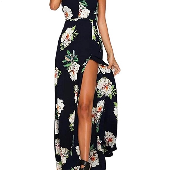 Floral Maxi Open Back Dress. - Picture 2 of 5